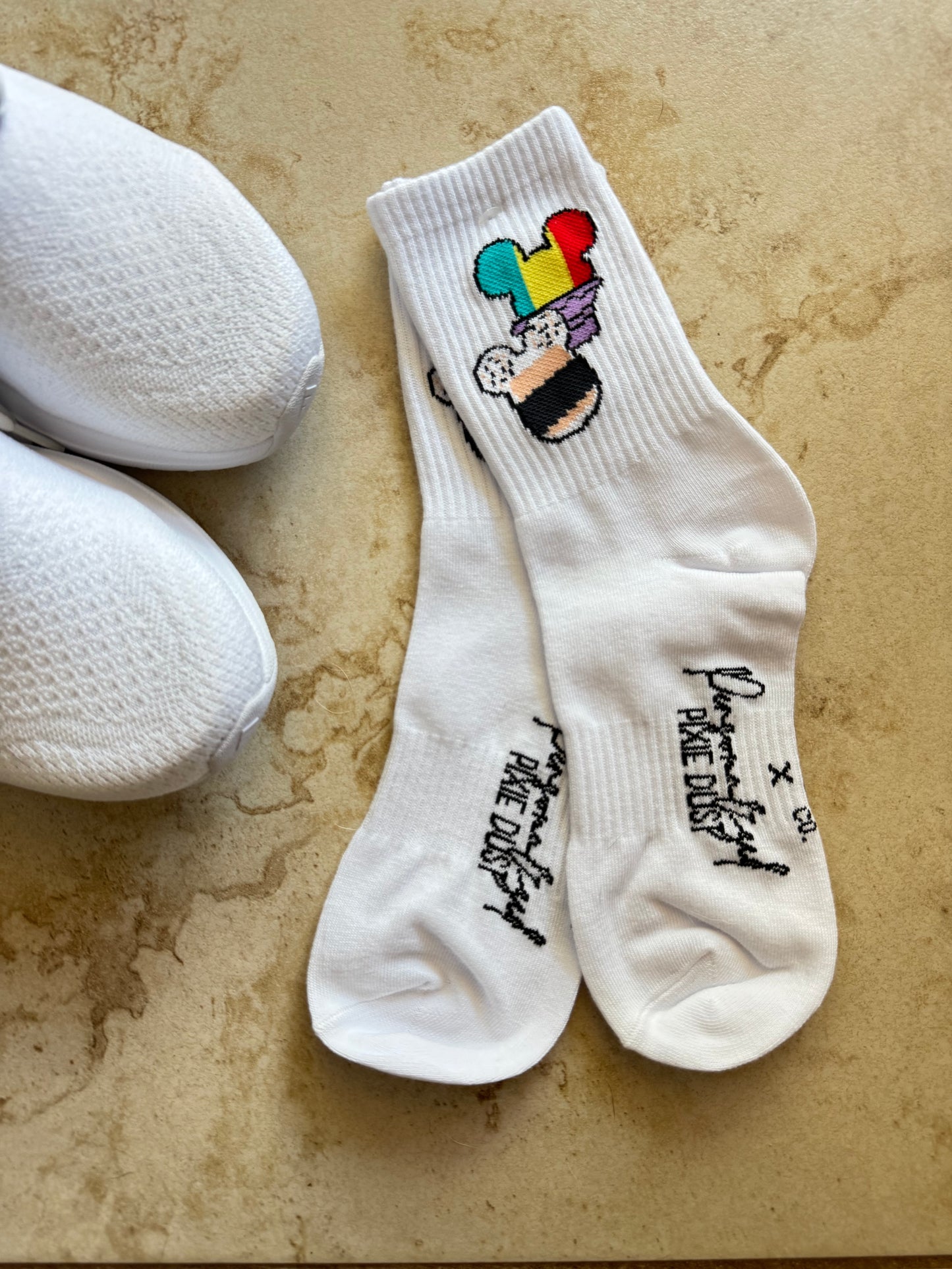 IT'S SIMPLY MAGIC CO. COLLAB Snack Socks